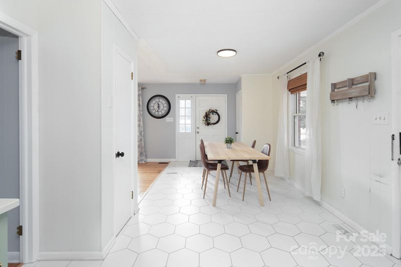 160 Northcrest Dr, Kannapolis, NC 28081