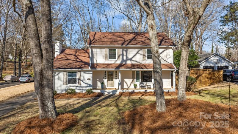 7016 Foxworth Dr, Charlotte, NC 28226