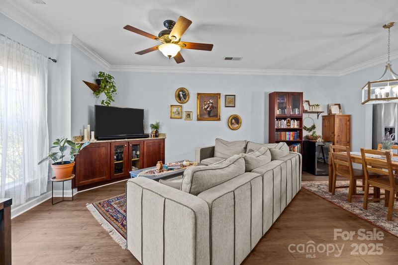 4126 Walker Rd, Charlotte, NC 28211