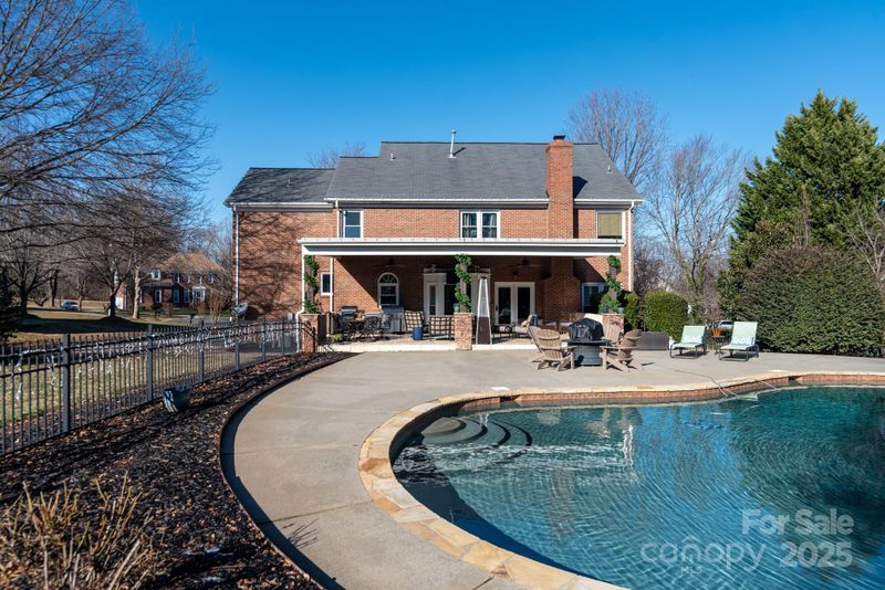 21711 Shoveller Ct, Cornelius, NC 28031