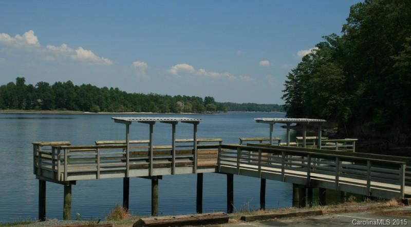 2056 Chameleon Rd, York, SC 29745