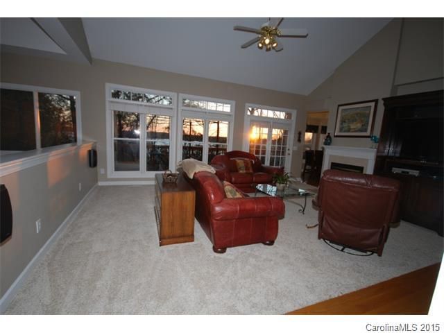 29017 Windjammer Dr, Tega Cay, SC 29708
