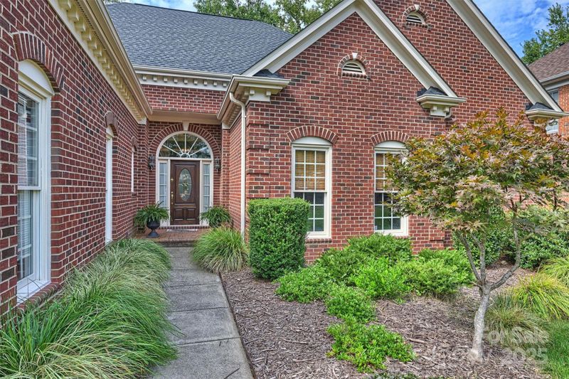 6726 Thornton Oaks Ct, Charlotte, NC 28270