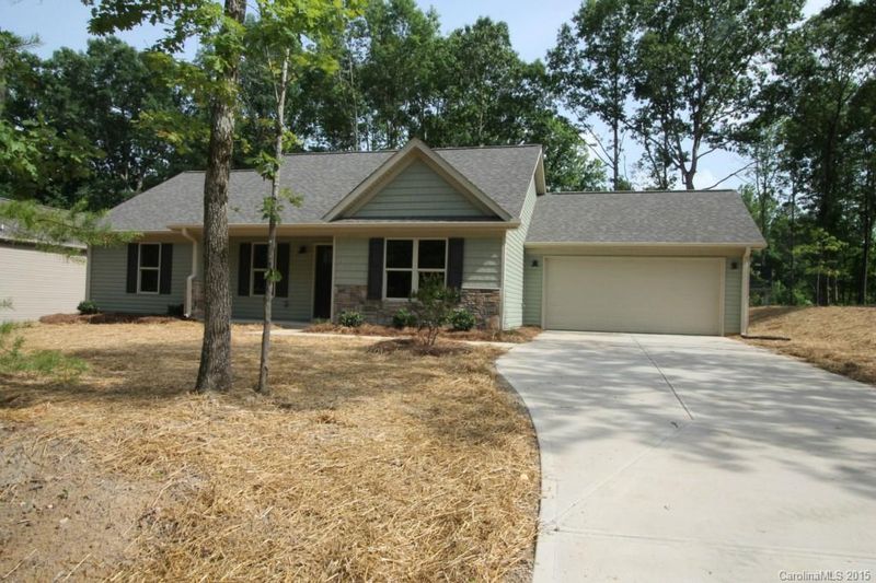 1723 Riverstone Dr #18, Lincolnton, NC 28092