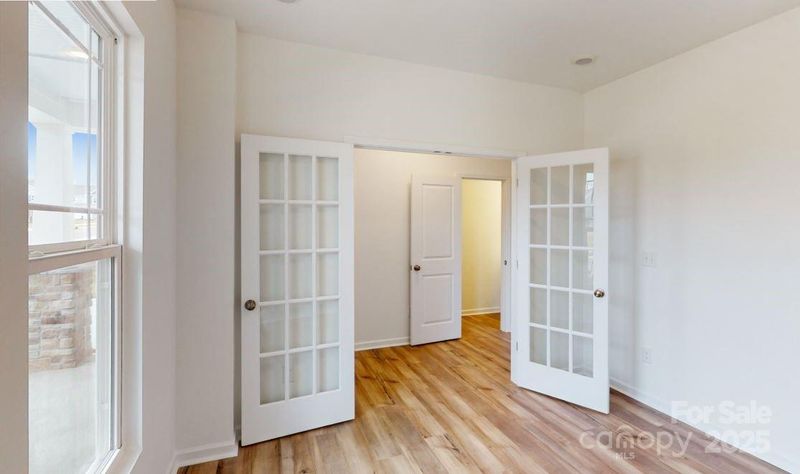 2125 Clifton Rd, Sherrills Ford, NC 28673