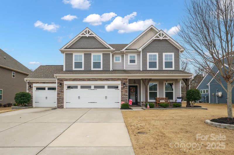 3332 Delaware Dr, Denver, NC 28037