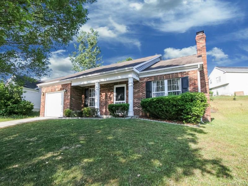 1604 Jeffrey Bryan Dr, Charlotte, NC 28213