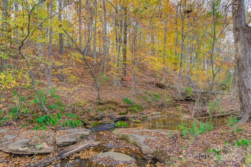 2599 Easter St, Maiden, NC 28650