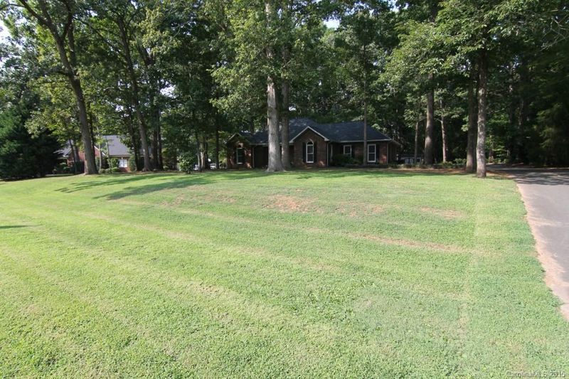600 Heather Pl, Monroe, NC 28112