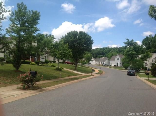 9917 Sweet Plum Dr, Charlotte, NC 28215