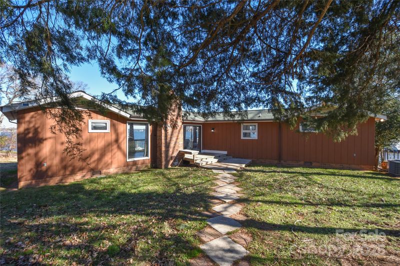 5060 Bridge Way, Denver, NC 28037