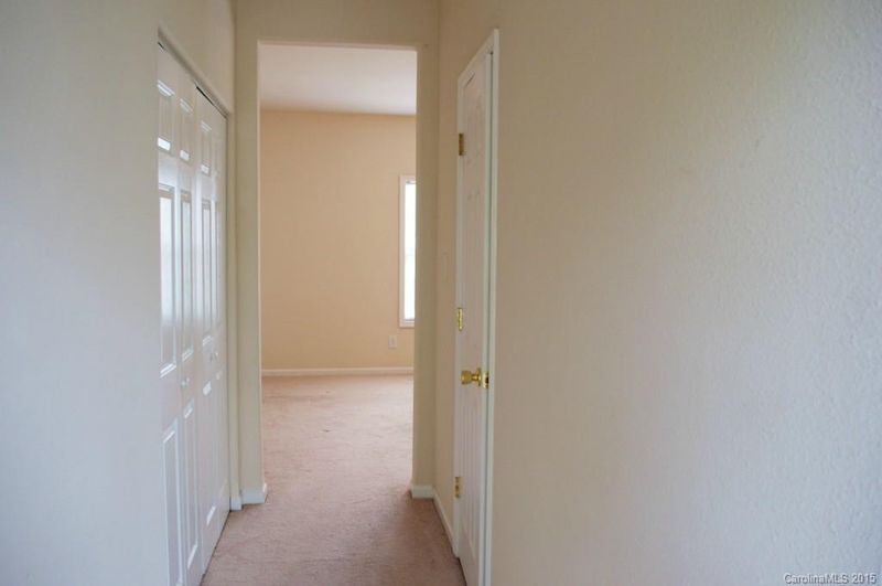 4520 Valendra Dr, Charlotte, NC 28215