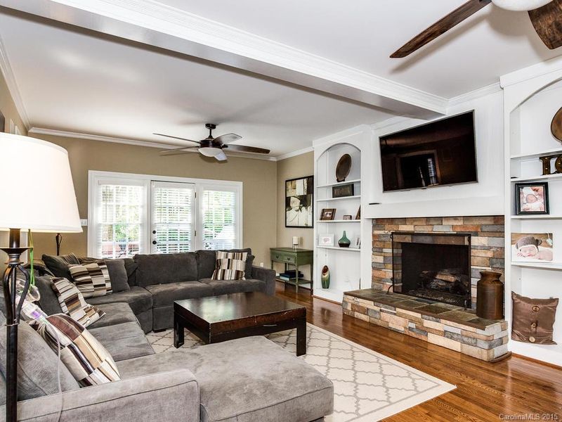 508 Briarpatch Ln, Charlotte, NC 28211