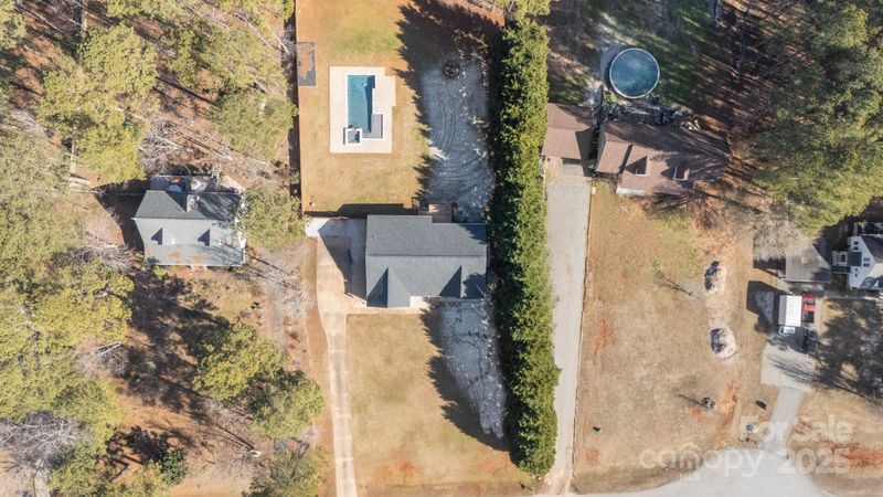 1709 Forest Ridge Dr, Stanley, NC 28164