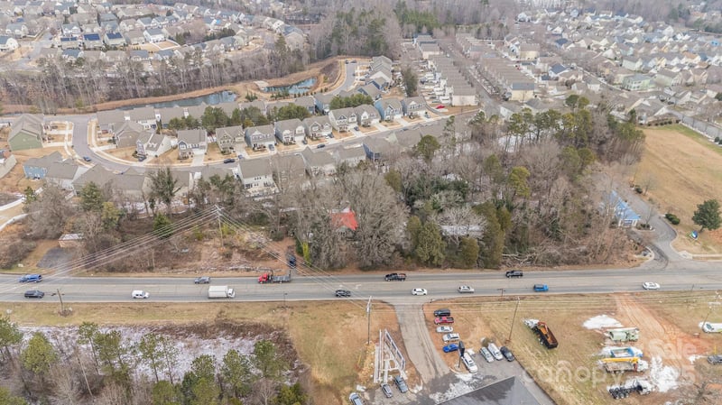 882 - 890 River Hw, Mooresville, NC 28117