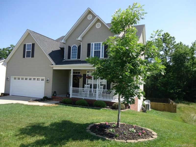 4024 Hereford Ln, Dallas, NC 28034