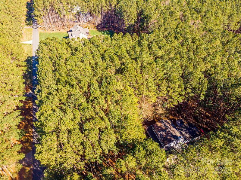 165 Pine Valley Dr, Stanley, NC 28164