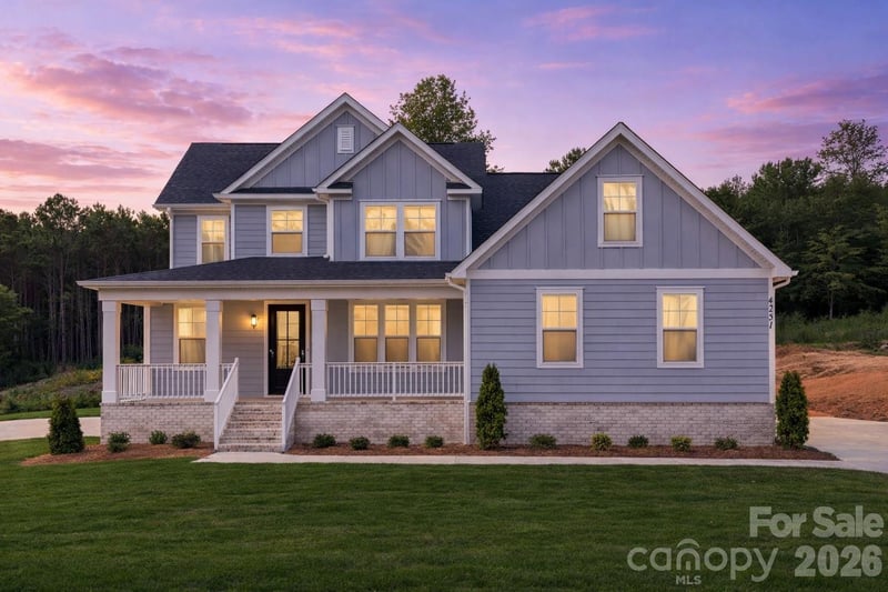 4251 Candlewood Dr, Sherrills Ford, NC 28673