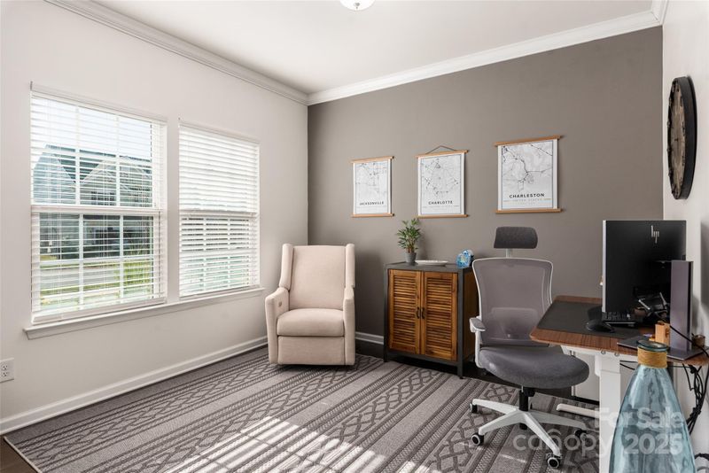 1216 Longwall Ln, Matthews, NC 28105