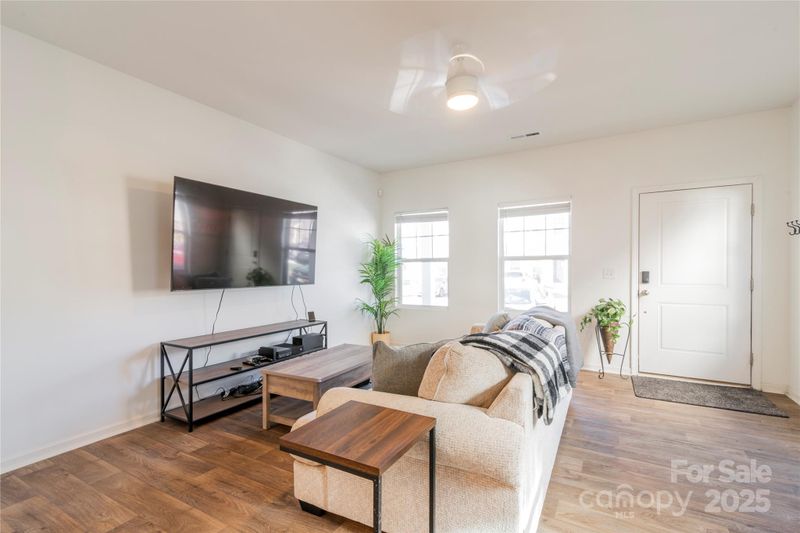 13871 Clayborn St, Midland, NC 28107