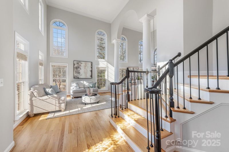 525 Streamside Ln, Waxhaw, NC 28173