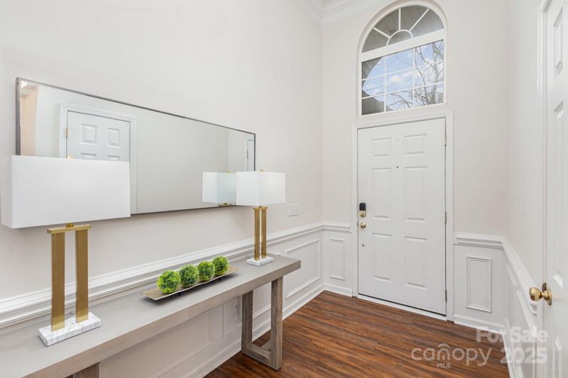 9207 Hickory Tree Ln, Charlotte, NC 28277