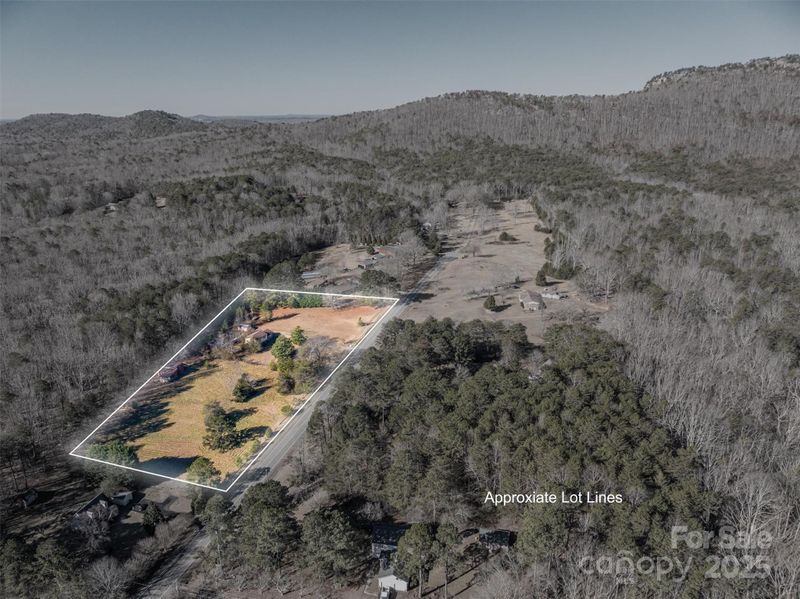 255 Kings Dr, Kings Mountain, NC 28086