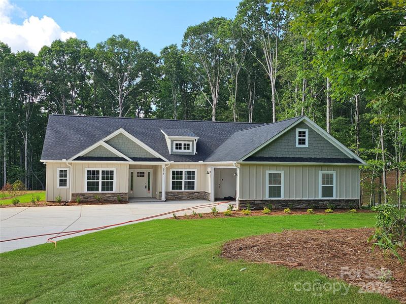 609 Shiloh Unity Rd, Lancaster, SC 29720