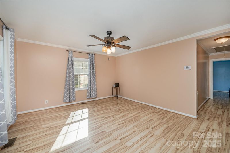 2407 Brookside Ave, Kannapolis, NC 28081