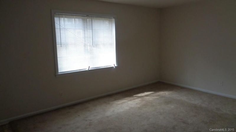 5805 Hunting Ridge Ln #E, Charlotte, NC 28212