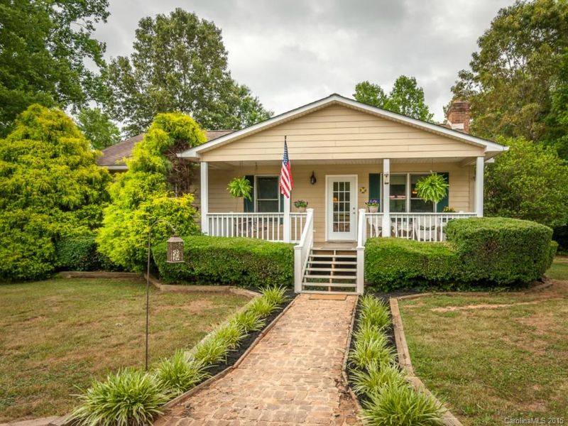 709 S Easy Trl, Stanley, NC 28164