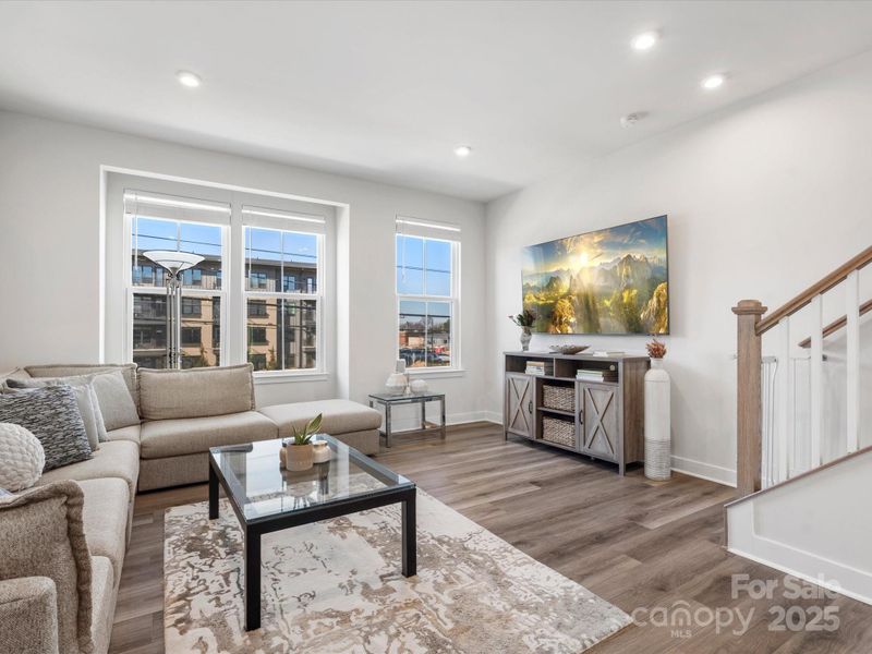 3731 S Tryon St, Charlotte, NC 28217