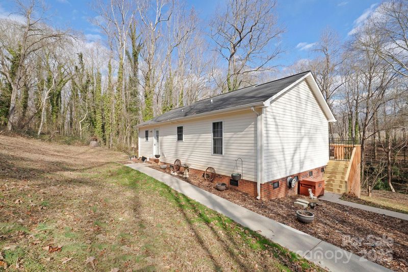 522 State St, Lincolnton, NC 28092