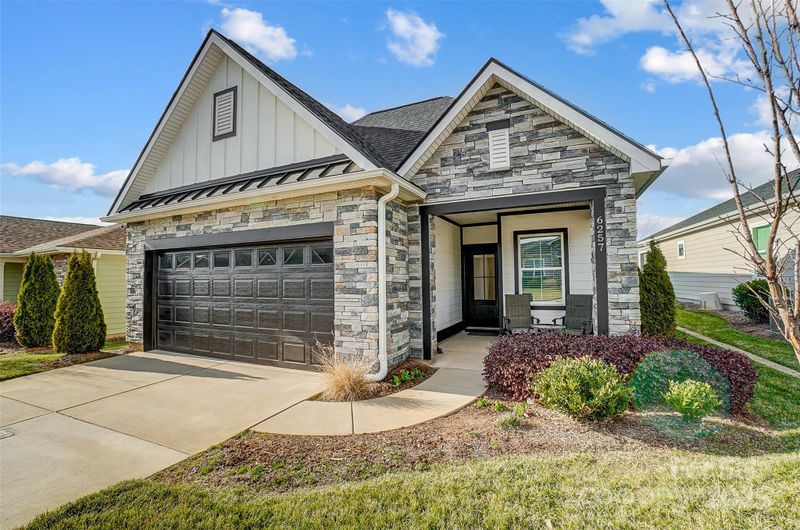 6257 Raven Rock Dr, Denver, NC 28037