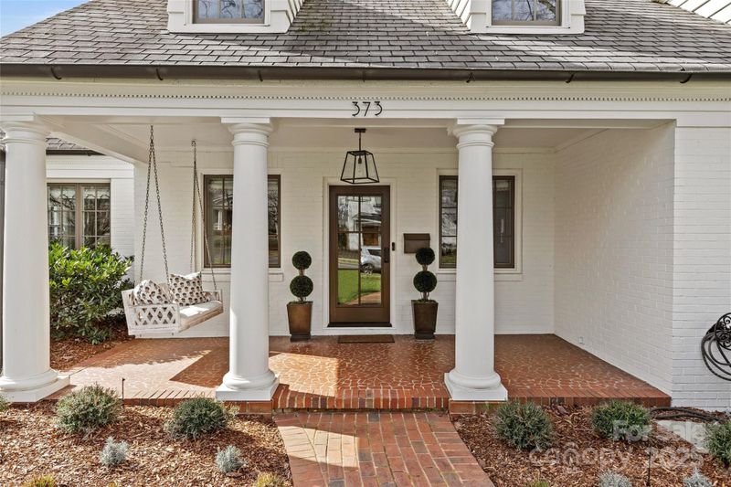 373 Hillside Ave, Charlotte, NC 28209