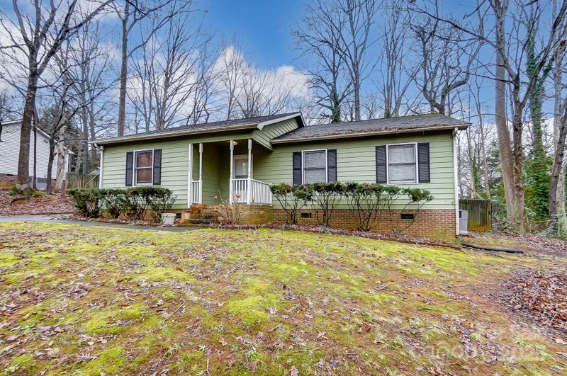 4452 Huntington Dr, Gastonia, NC 28056