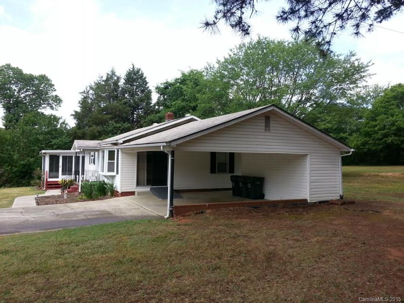 81 Lowe Ave, Concord, NC 28027