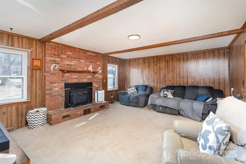 6613 Weldon Cir NW, Concord, NC 28027