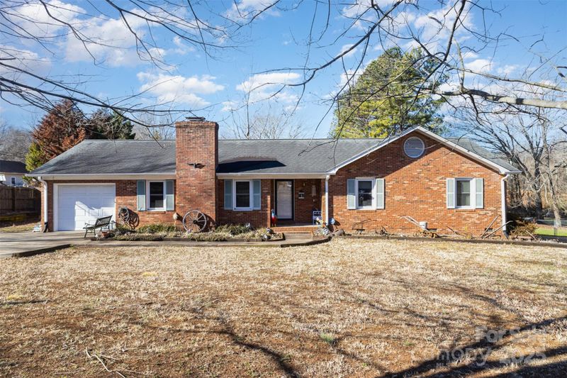 6613 Weldon Cir NW, Concord, NC 28027