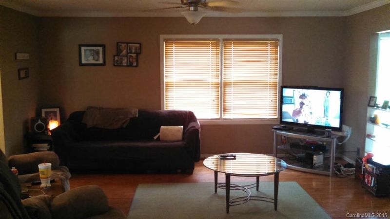 370 Lindsey Farm Rd, Stony Point, NC 28678