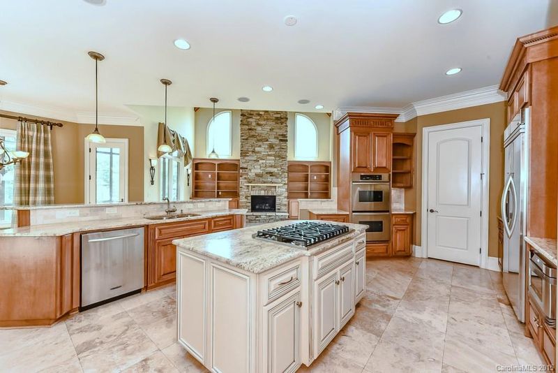 1805 Smarty Jones Dr #237, Waxhaw, NC 28173