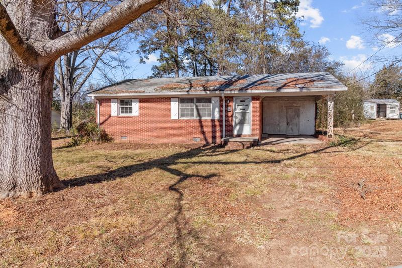 437 E 22nd St, Kannapolis, NC 28083