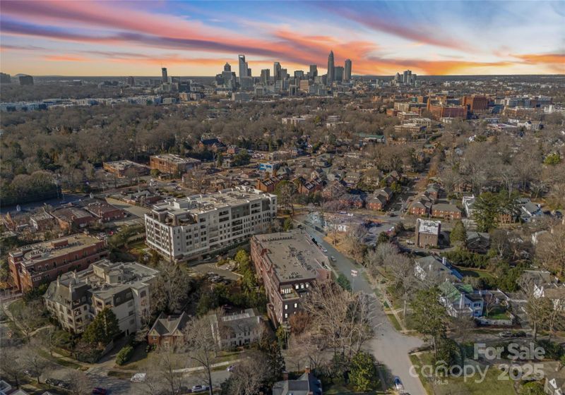 186 Cherokee Rd, Charlotte, NC 28207