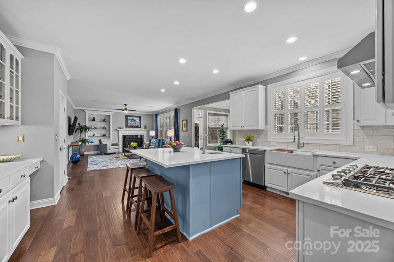 15903 Glen Miro Dr, Huntersville, NC 28078
