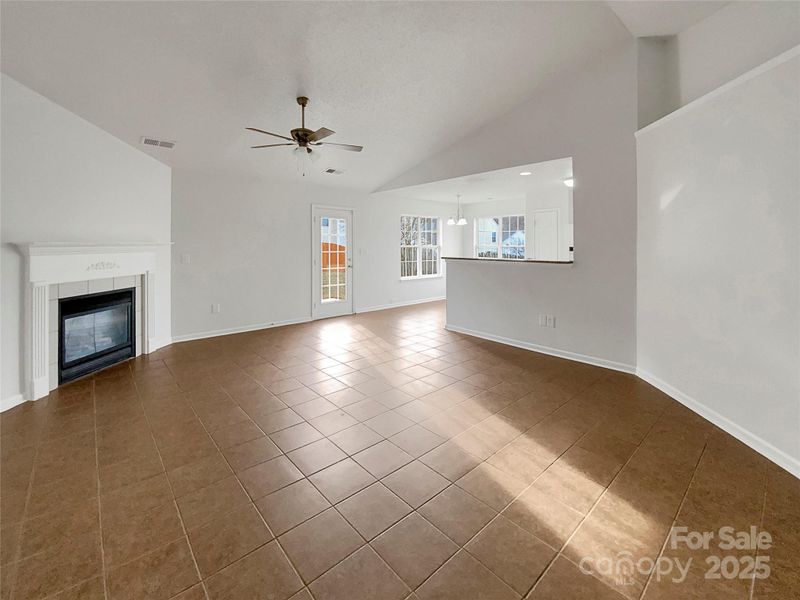 811 Reigate Rd, Charlotte, NC 28262