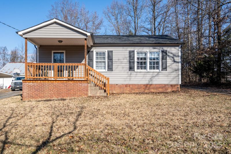 604 Kimball St, Kannapolis, NC 28081