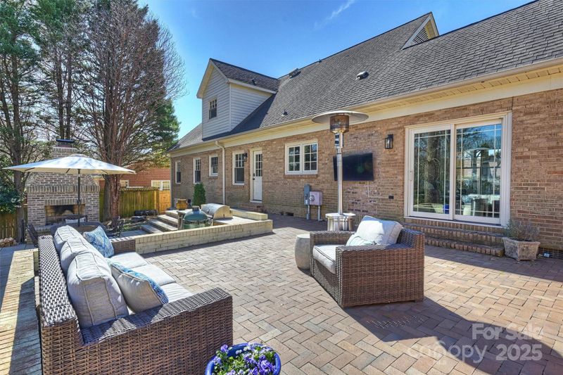 6800 Newhall Rd, Charlotte, NC 28270