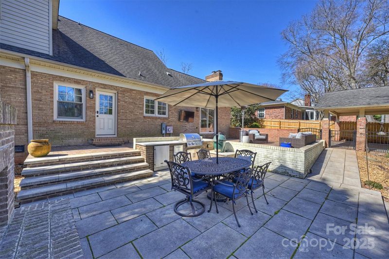 6800 Newhall Rd, Charlotte, NC 28270