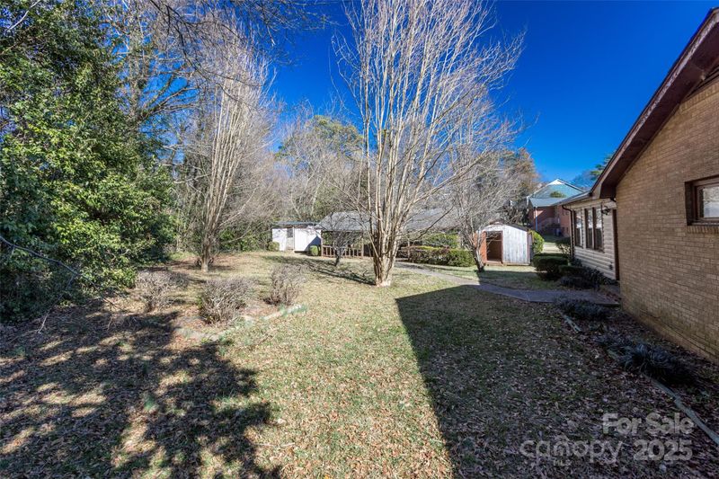 202 Cedar St, Belmont, NC 28012