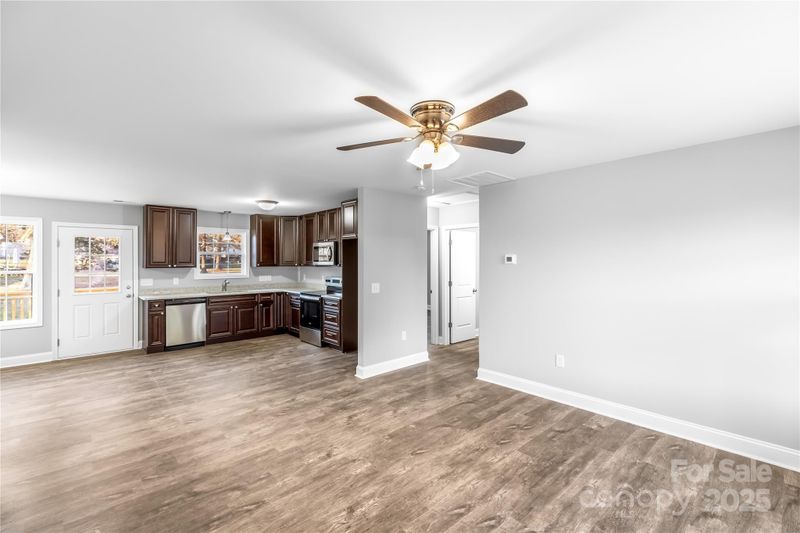 413 Peach St, Kannapolis, NC 28083